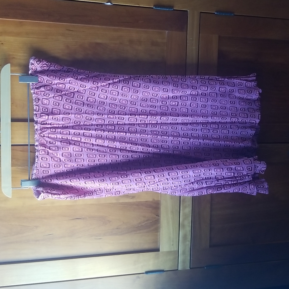 April Cornell sheer, fully lined rayon tulip skirt,  Size Large